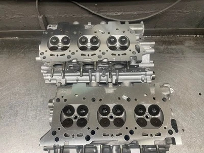 Se adapta a 2 culatas Nissan 3.0 DOHC V6 300ZX no turbo 1990-1992 fundido # 30P Foto 1 de 4