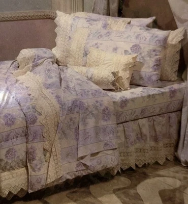 Full Flat Top Sheet Fits 54 x 76 in Luxury No Iron Luxury Percale Cotton - Image 1 of 4