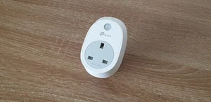 TP-Link Smart WLAN Plug HS100 Sprachsteuerung Fernbedienung Smart Steckdose - Bild 1 von 6
