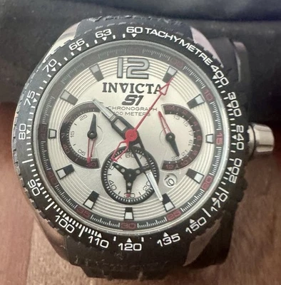 Reloj para hombre Invicta 1454 S1 Rally cuarzo cronógrafo esfera plateada poliuretano Foto 1 de 4