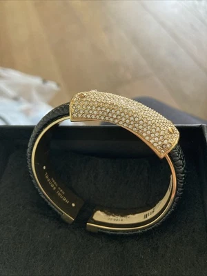 Brazalete de colección Henri Bendel NY oro y diamantes de imitación brazalete con bisagras pesado Foto 1 de 3