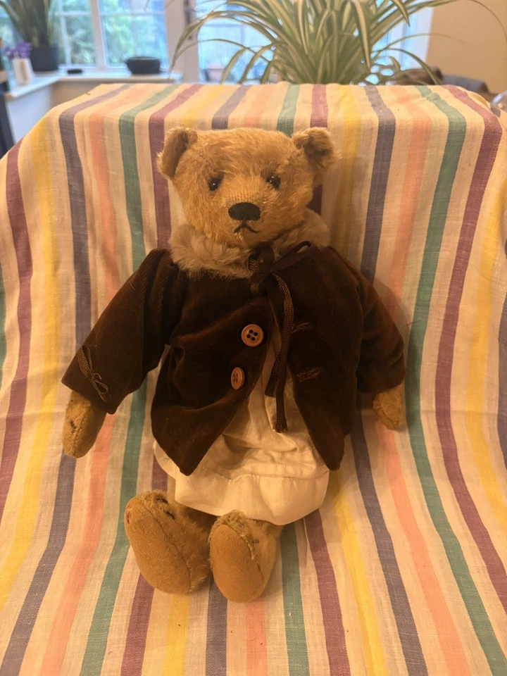1930's Steiff  Blond Mohair Bear with Double FF Button to Ear - Vintage Clothing - Image 1 of 4