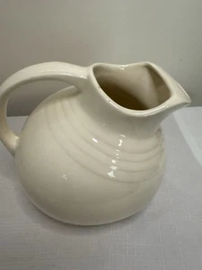 Vintage Creme Marcrest Steinzeug Krug mit Eislippe - Bild 1 von 5