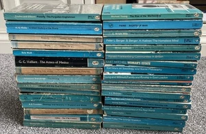 Vintage Pelican Books Bundle Paperbacks Job Lot Some Rare X 33 Paperbacks #D6 - Picture 1 of 20
