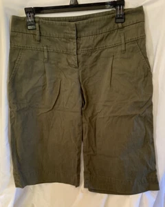 BCBG Capris- Green - Picture 1 of 3
