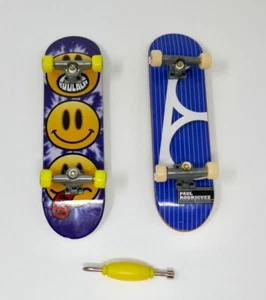 Tech Deck Fingerboard Skateboards ~ Flip Smily Faces & Paul Rodriguez - Picture 1 of 12