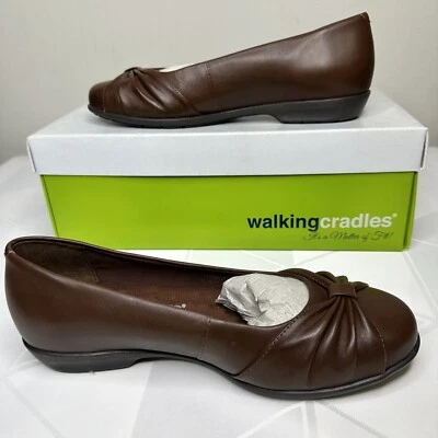 Nuevas con etiquetas Cunas para caminar para mujer de otoño planas de cuero marrón talla 6 W Foto 1 de 4