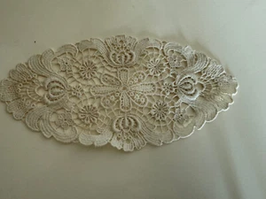 SPITZEN-DECKCHEN,klein,oval,feine Handarbeit,Cremefarben,20x10 cm - Bild 1 von 4