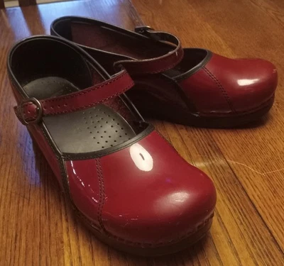 Dansko Marcelle Mary Jane Clogs Red Maroon Size 41 Christmas Shoes! - Image 1 of 4