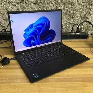 Lenovo ThinkPad X1 Carbon Gen 9 magnesio 14" i5-1145G7 2,60 GHz 512 GB SSD 16 GB  - Foto 1 di 12