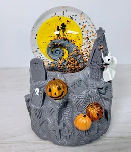 Nightmare Before Christmas Musical SnowGlobe This Is Halloween Kcare 1993 (Rare) - Picture 1 of 5