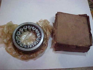 1941 1942 1946 1947 Oldsmobile nos rear pinion bearing - Picture 1 of 1