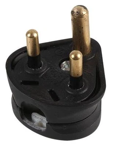 230 VOLT 3 PIN 2 AMP ROUND PIN PLUG BOAT CARAVAN CAMPER MOTORHOME RV BLACK 2A - Picture 1 of 3