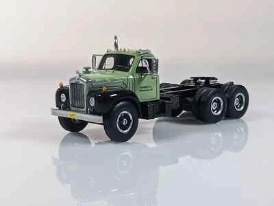 Camion Mack B-61ST 1957 - Neo 64055 - 1/64 - Immagine 1 di 2