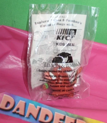 KFC El Rey León Pumba Warthog Mini Juguete De Colección World Of Bugs Sellado Foto 1 de 3