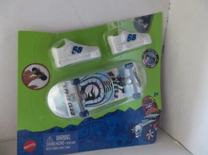 Hot Wheels Skate Tony Hawk Hot Wheels Speed Club Skateboard und Schuhe - Bild 1 von 1