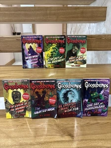 Bundle 7 Books~ GOOSEBUMPS - Picture 1 of 8