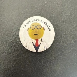 1,25" i Don't have Eyeballs Pinback von Loungefly  - Bild 1 von 2