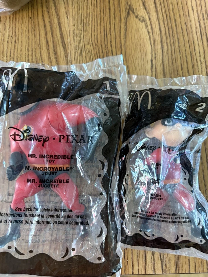 McDonald’s Disney Mr Incredible & Dash Happy Meal Toy 2005 nuevo sellado en bolsa Foto 1 de 4
