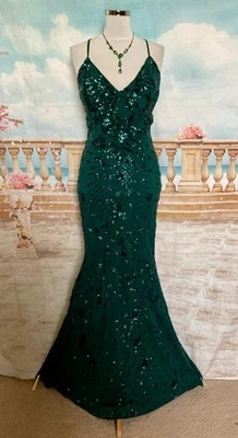 NEW Evening Dress 12 Green Sequin Crossback QUIZ Ballgown Prom Fishtail Stretch - Image 1 of 4
