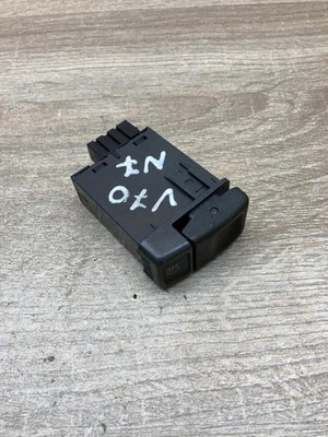 9148994   Fog light switch Fits for Volvo S70  V70  V70 XC - Image 1 of 4