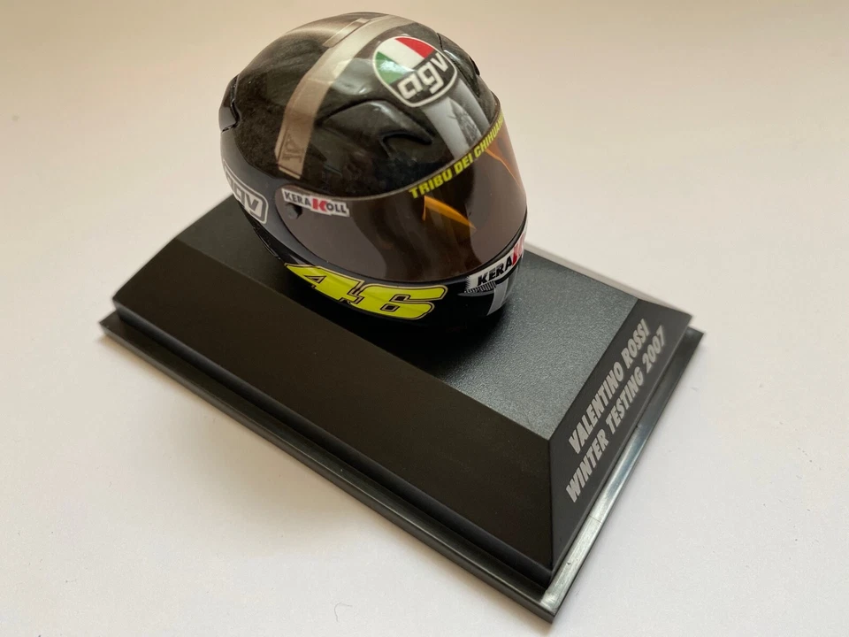Casco Minichamps 1/8 AGV - Valentino Rossi Jerez Test 2007 (397 079046) REBAJADO Foto 1 de 1