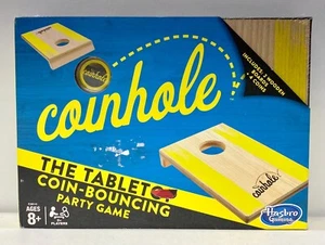 NEU Hasbro COINHOLE Spiel Tischplatte Münze Cornhole Quarter Bounce Party Spiel - Bild 1 von 2
