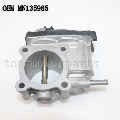 Cuerpo de acelerador OEM MN135985 para Mitsubishi Galant Eclipse Outlander 04-12 2,4 L Foto 1 de 4