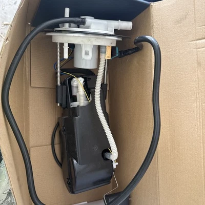 Fuel Pump For 2004-08 Chevy Malibu 2006-08 Pontiac G6 2007-08 Saturn Aura E3591M - Image 1 of 4