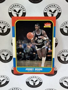 Fleer #76 1986-87 Johnny Moore San Antonio Spurs Set Break - Imagen 1 de 2