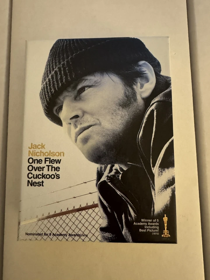 One Flew Over the Cuckoos Nest (Blu-ray, 2010, Ultimate Collectors Edition) NM+ - Image 1 of 4