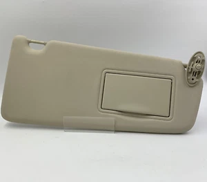 2013-2015 Land Rover LR2 Passenger Sun Visor Sunvisor Gray Illuminated E01B53024 - Picture 1 of 7