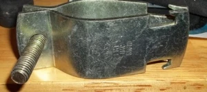 Abrazadera de tubo Superstrut 1-1/2" Z703, lote de 2 con perno - Imagen 1 de 1