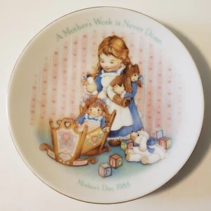A Mother's Work is Never Done - AVON Mother's Day 1988 - 22K gold painted edges - Picture 1 of 2