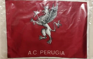 PERUGIA CAMPIONE SERIE B BANDIERA PICCOLA STORICA MEMORABILIA NO SCIARPA anni 70 - Foto 1 di 1