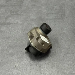 Side View Kamera BMW F30 F31 F10 F11 E70 Frontkamera Stoßstange vorne 9240352 - Picture 1 of 11