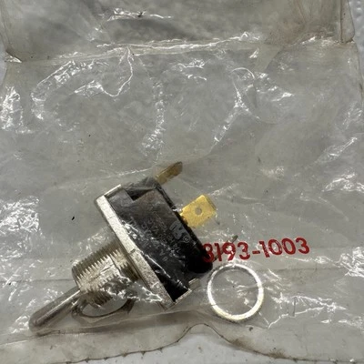 Interruptor de palanca de retorno de resorte de encendido y apagado McGill 3193-0003 Foto 1 de 4