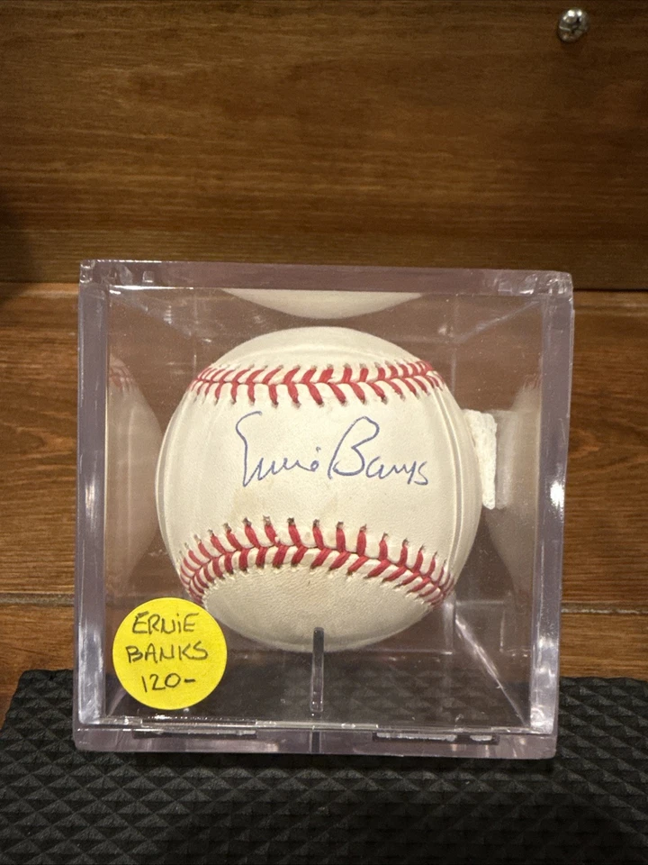 Béisbol autografiado por Ernie Banks Chicago Cubs Salón de la fama con certificado de autenticidad Foto 1 de 3