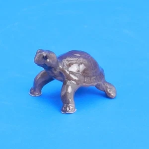 Hagen Renaker Miniature TORTOISE STYLE ONE Vintage Ceramic Turtle Figurine - Picture 1 of 6