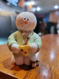 Sarah's Attic Snowonders Figure 7529 RX - Picture 1 of 7