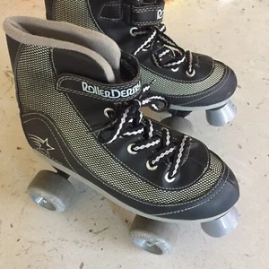 Roller Derby Firestar Quad Roller Skates Youth Size 4 - Picture 1 of 10