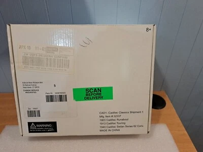 1903 Cadillac  Runabout + 1913 Cadillac Touring + 1940 Cadillac Sedan Series 62 - Image 1 of 4