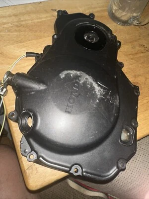 Honda CBR929RR CBR900RR 2000 01 cubierta de embrague carcasa lateral del motor sin bobina de PU LEER Foto 1 de 4