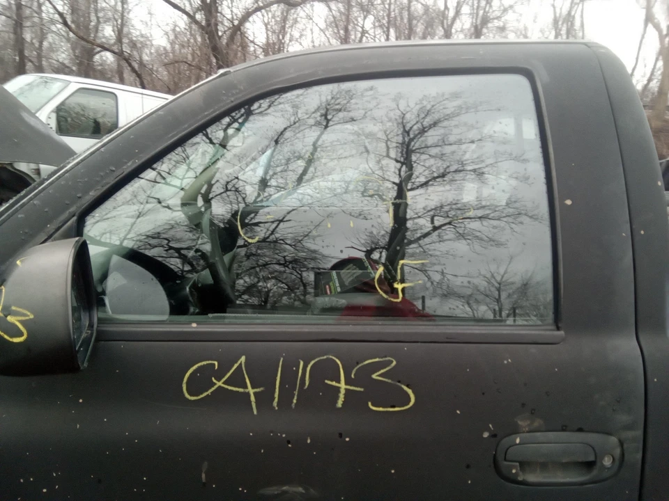 Puerta delantera cristal/ventana DODGE DAKOTA cabina regular izquierda 97 98 99 00 01 02 03 04 Foto 1 de 1