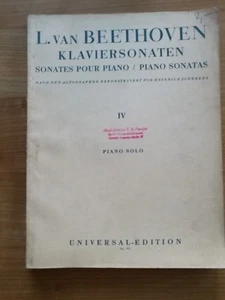 Noten. Beethoven. Sonaten für Klavier. (24-32) Band IV. Hrsg. von Schenker. - Bild 1 von 1