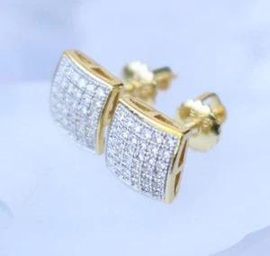MENS/WOMENS 14K YELLOW GOLD FINISH REAL SILVER .925 SMALL SQUARE CLASSY EARRINGS - Picture 1 of 3