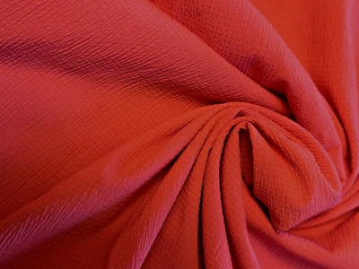 Tela roja de gasa arrugada de 1,5 yardas 55" ligera transparente reversible 4 vías elástica Foto 1 de 3