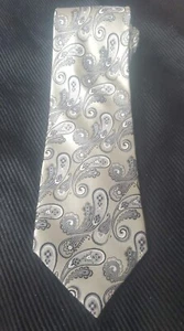 Siena Silk Tie Hand Made in USA Silver Paisley EUC - Picture 1 of 8