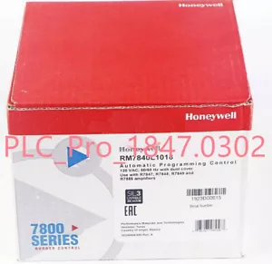 1PCS New In Box Honeywell RM7840L 1018 RM7840L1018 BURNER CONTROL Fast Shipping - Picture 1 of 4