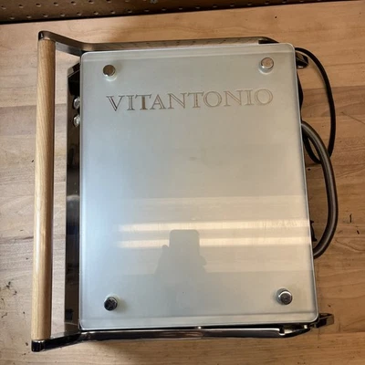 Parrilla de prensa Vitantonio Panini serie VGP sandwichera de acero inoxidable de colección Foto 1 de 4
